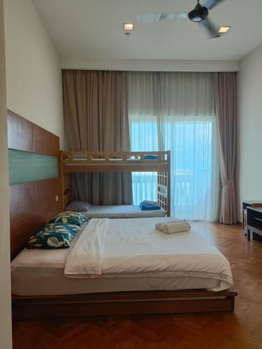 Straits Quay Marina Suites Penang 3E By Aurorahomes Bagan Jermal Exteriör bild